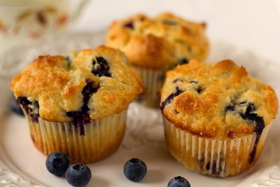 blueberry-muffins-2-550